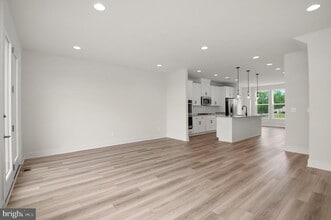 14534 Alsace Ln in Gainesville, VA - Building Photo - Building Photo