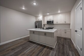 358 SE 95th Rd in Warrensburg, MO - Building Photo - Building Photo