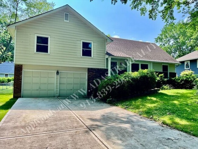 property at 9832 Walmer St