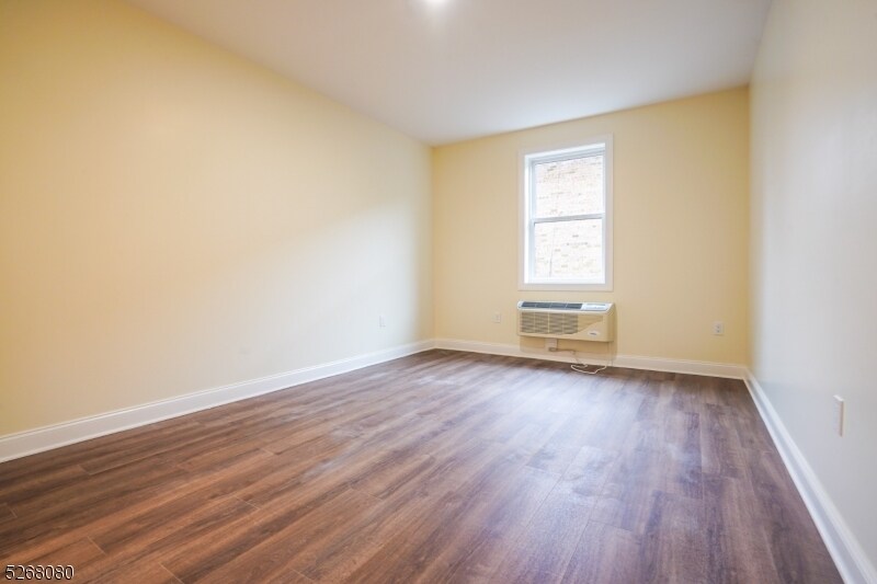 751 Vose Ave-Unit -311 in Orange, NJ - Building Photo
