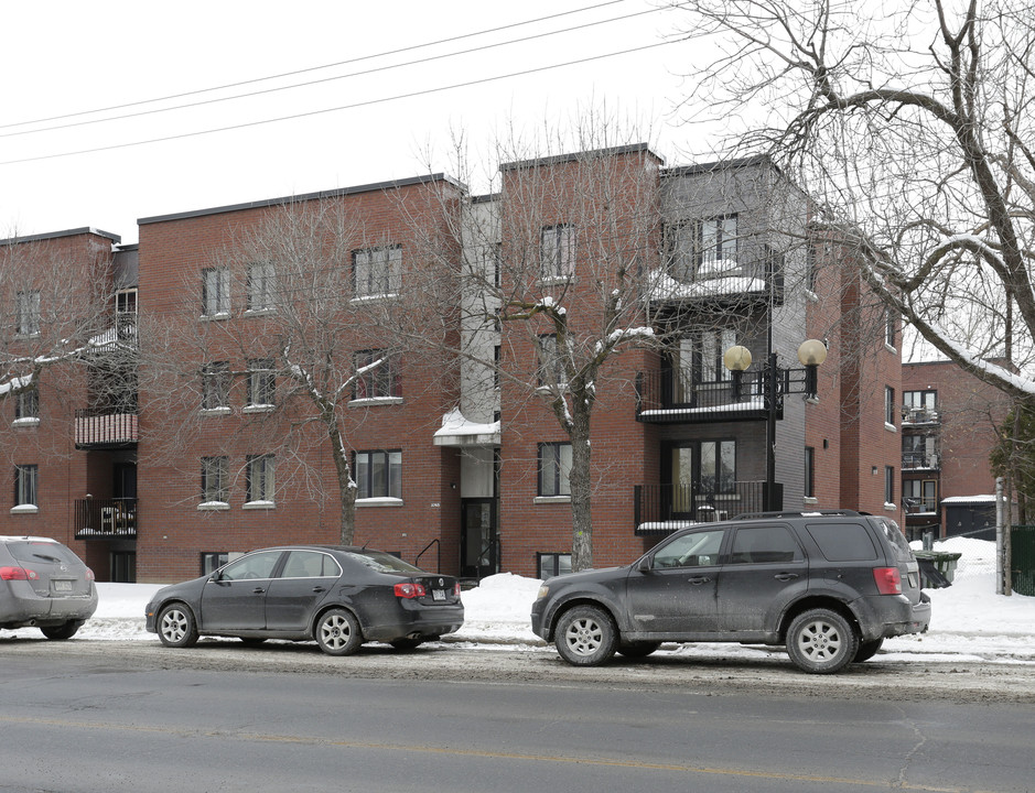 3763 E Rachel E in Montréal, QC - Building Photo