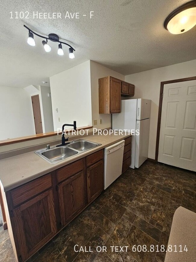 property at 1102 Heeler Ave