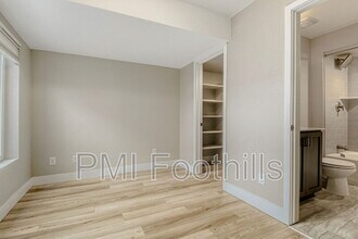 1611 N Harlan St in Lakewood, CO - Building Photo - Building Photo