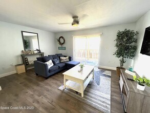 256 Ulster Ln in Melbourne, FL - Building Photo - Building Photo