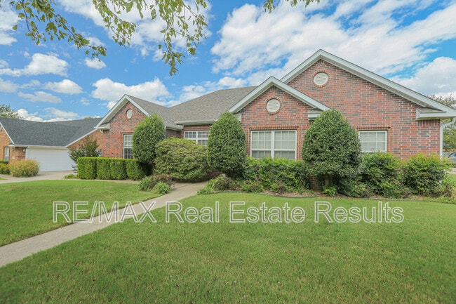 6454 Norman Ave in Springdale, AR - Building Photo - Building Photo