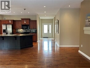 27 Werret Ave in Simcoe, ON - Building Photo - Building Photo