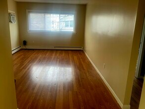 712 John St, Unit 2 in Secaucus, NJ - Building Photo - Building Photo