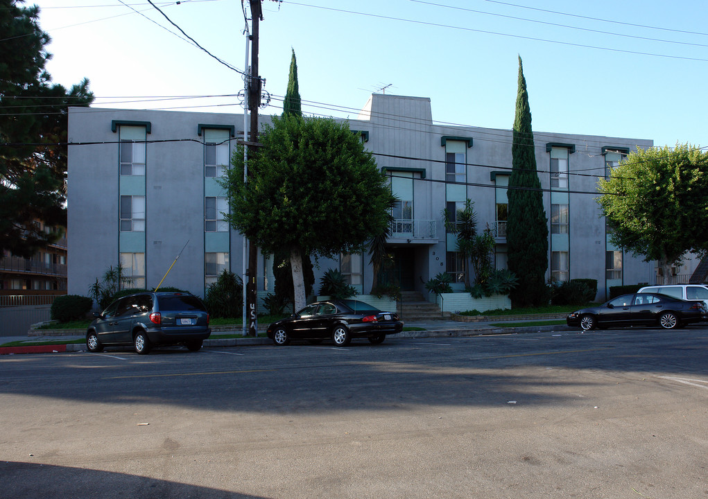 A7U in Inglewood, CA - Foto de edificio