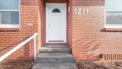 1211 W 12th St in Panama City, FL - Building Photo - Building Photo