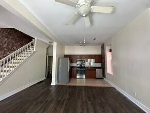 2027 Russell Blvd in St. Louis, MO - Building Photo - Building Photo