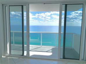 3156 S Ocean Dr in Hallandale Beach, FL - Building Photo - Building Photo