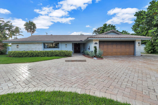 1501 Banyan Rd in Boca Raton, FL - Building Photo - Building Photo