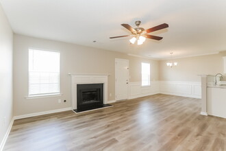 260 Barshay Dr in Covington, GA - Building Photo - Building Photo