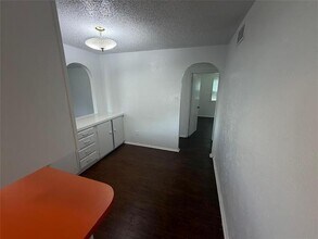 5415 Queen Ct in Lake Dallas, TX - Building Photo - Building Photo