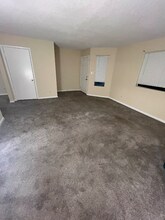 2000 Greens Blvd in Myrtle Beach, SC - Building Photo - Building Photo
