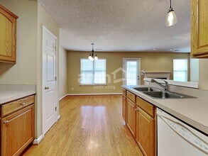 273 Stone Meadow Ct in Kernersville, NC - Building Photo - Building Photo