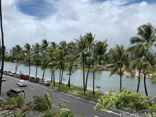 2609 Ala Wai Blvd photo'