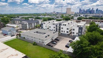 4919 San Jacinto St in Dallas, TX - Building Photo