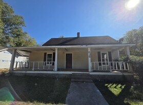 828 Grady St in Macon, GA - Building Photo