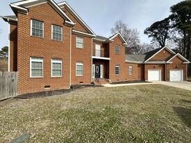 3121 Deans Ct in Chesapeake, VA - Building Photo