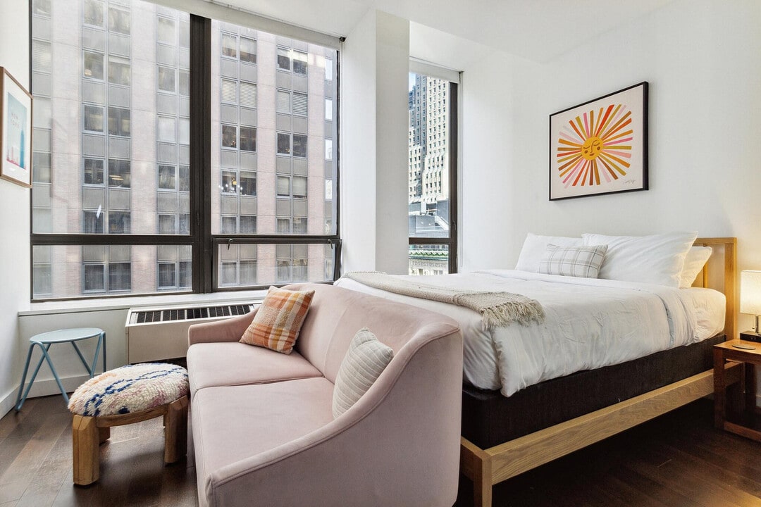 95 Wall St in New York, NY - Building Photo