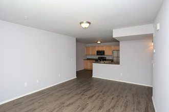 Classen Crossing in Norman, OK - Building Photo - Interior Photo