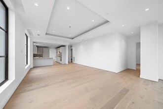 2323 San Felipe St in Houston, TX - Building Photo - Building Photo