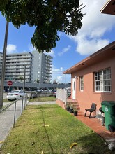 1850 Nw 24th Ct in Miami, FL - Building Photo - Building Photo