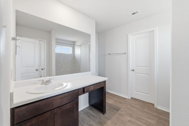 10019 Bur Sedge in San Antonio, TX - Building Photo - Building Photo