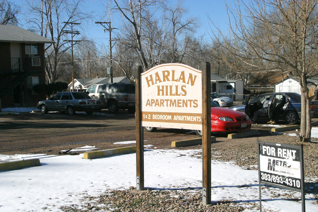 Harlan Hills Apartments in Lakewood, CO - Building Photo - Building Photo