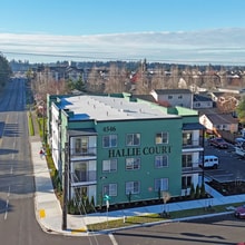 Hallie Court Apartments in Tacoma, WA - Foto de edificio - Building Photo