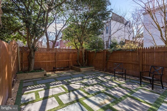 3522 P St NW in Washington, DC - Building Photo - Building Photo