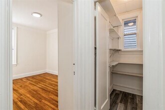 68 LINDEN Ave in Jersey City, NJ - Building Photo - Building Photo