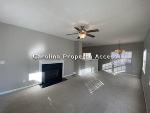 1212 Red Ash Cir in Durham, NC - Building Photo - Building Photo