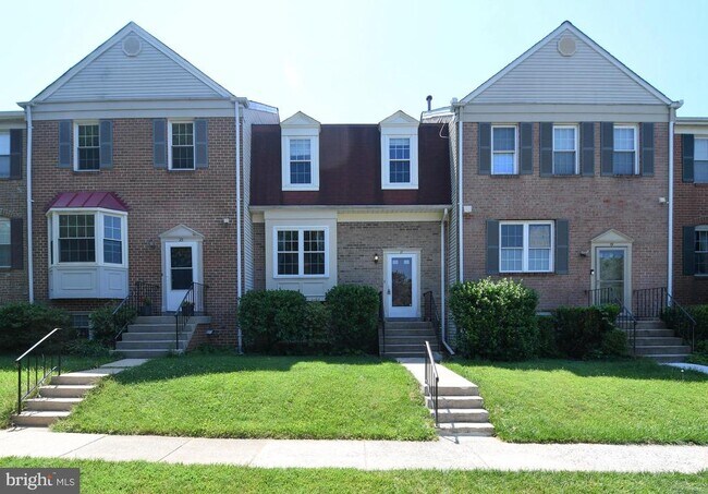 21 Earth Star Pl in Gaithersburg, MD - Foto de edificio - Building Photo