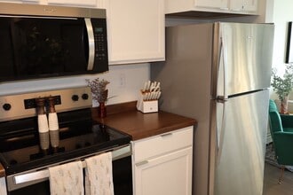 Rail10 Lofts in Dilworth, MN - Foto de edificio - Building Photo