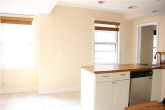 200 St John St in New Haven, CT - Building Photo - Building Photo