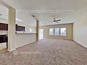 12325 Hunters Crossing Ln in Burleson, TX - Building Photo - Building Photo