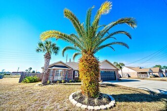 1410 Maryland Ave in Lynn Haven, FL - Building Photo - Building Photo