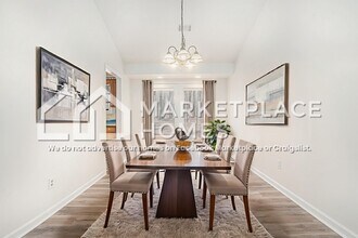 525 Allana Dr in Stone Mountain, GA - Building Photo - Building Photo