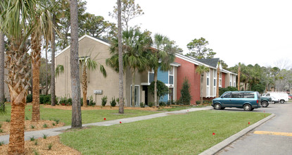 The Preserve At San Jose Condominiums in Jacksonville, FL - Building Photo - Building Photo