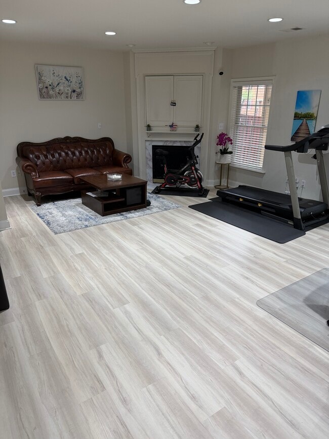 5447 Serviceberry St in Centreville, VA - Building Photo - Building Photo