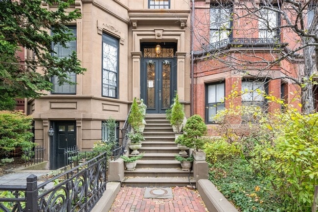 property at 61 Marlborough St