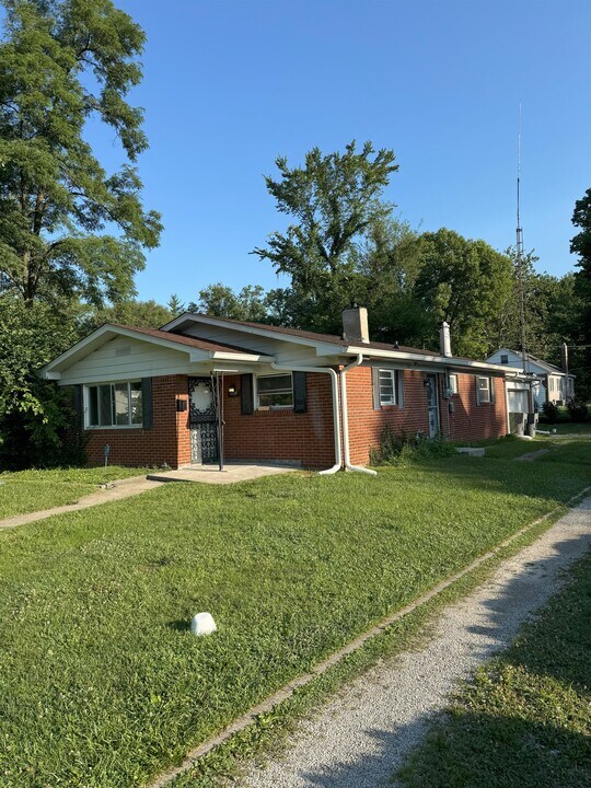 1154 W 37th St in Indianapolis, IN - Building Photo