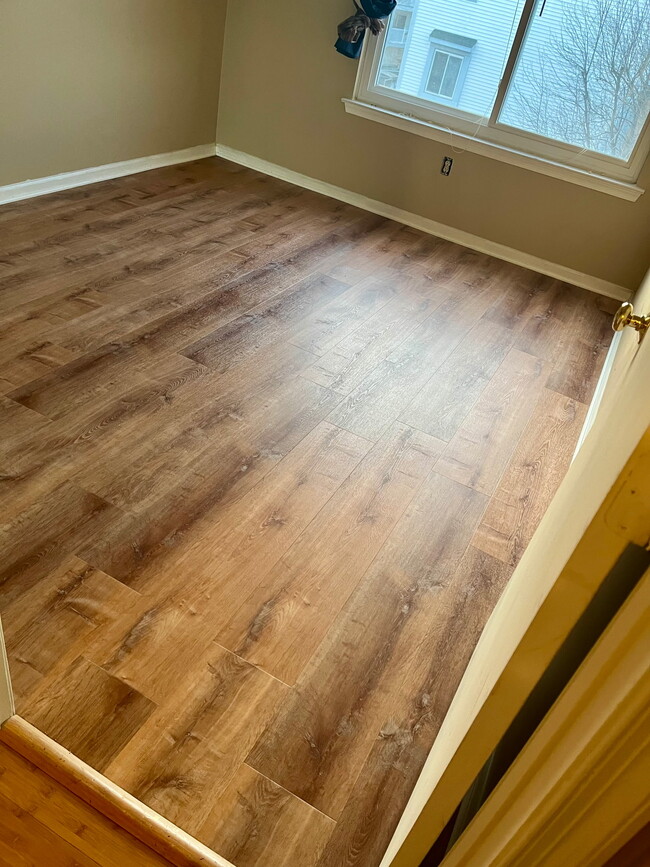 1301 Sabrina Ln, Unit 1301 in Piscataway, NJ - Foto de edificio - Building Photo