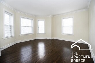 3703 N Hoyne Ave in Chicago, IL - Building Photo - Building Photo