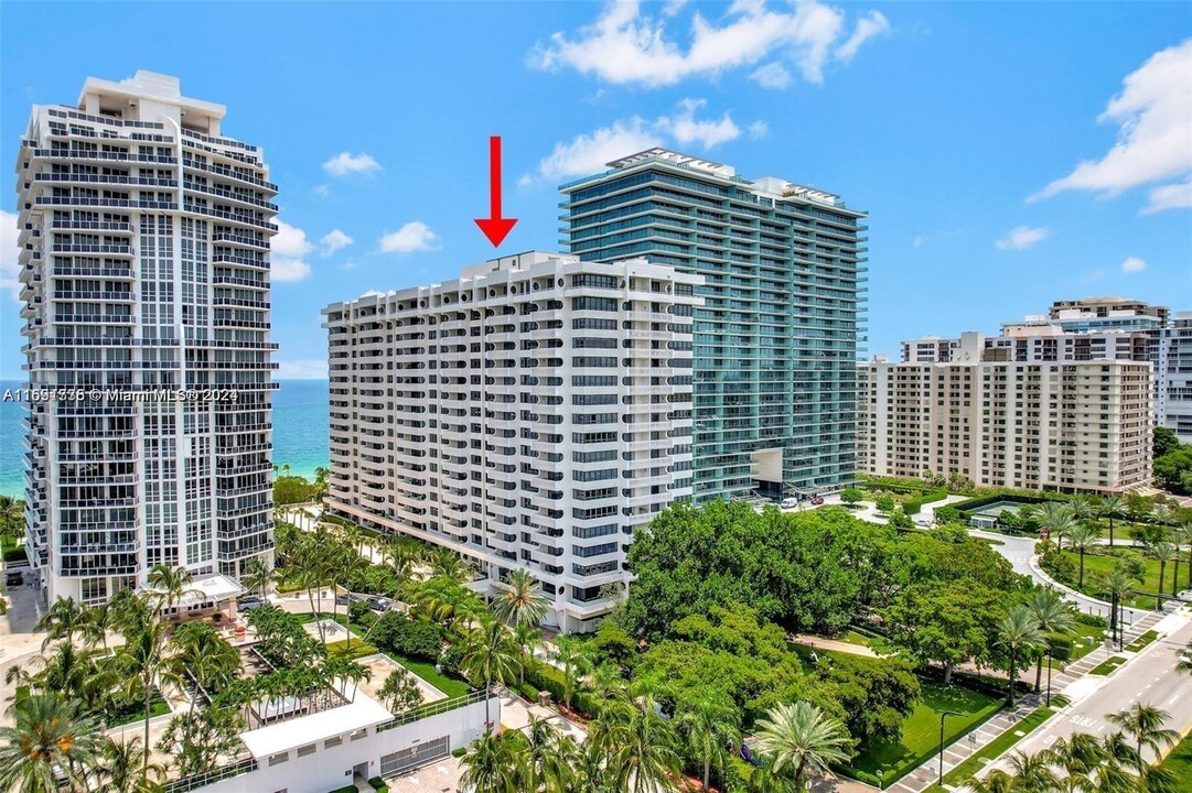 10205 Collins Ave in Bal Harbour, FL - Building Photo