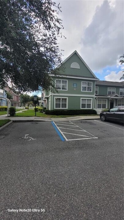 4009 Venetian Bay Dr in Kissimmee, FL - Building Photo