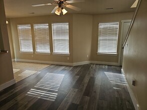 11050 W Garverdale Ln in Boise, ID - Building Photo - Building Photo
