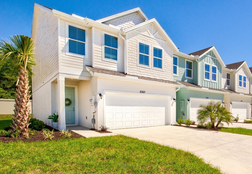 Crescent by ARIUM in the Villages, FL - Foto de edificio